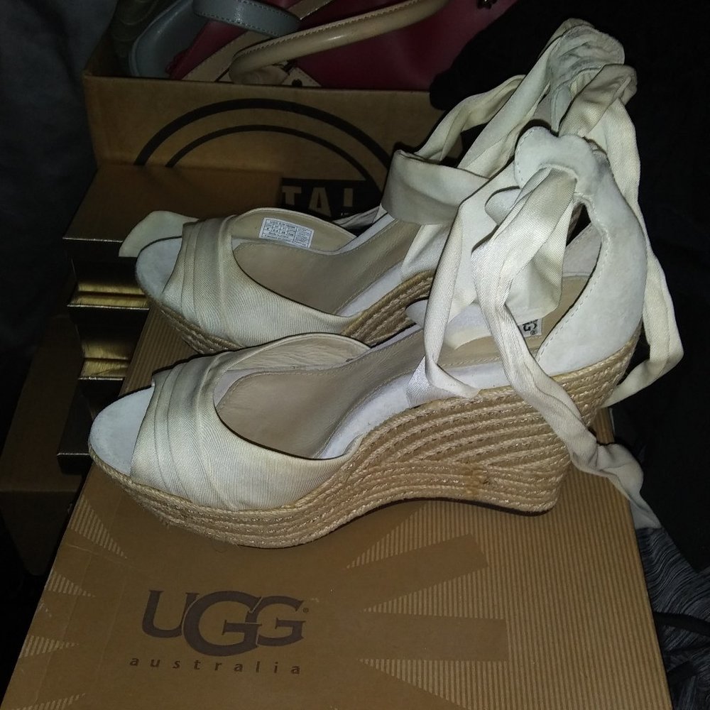 White Sandals Ugg